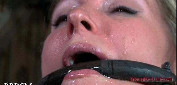 Caged babe forced to give oral-job